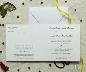 Zaproszenia designerskie - żółto-biała dekoracja z trójkolorowym motywem kwiatowym oraz satynową kokardką. ZAP-11-15