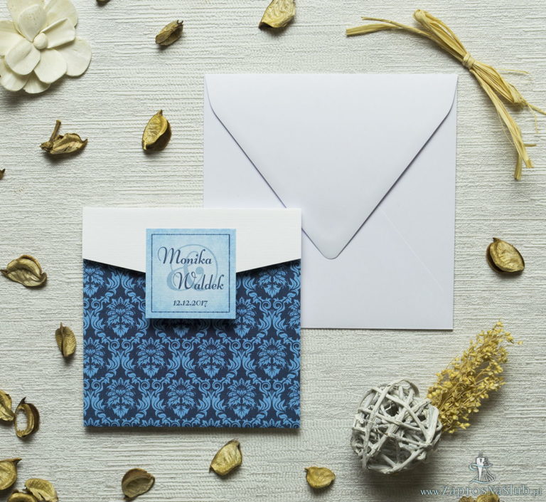 Zaproszenia z niebieskim motywem barokowym w kształcie koperty. ZAP-15-03 - ZaprosNaSlub