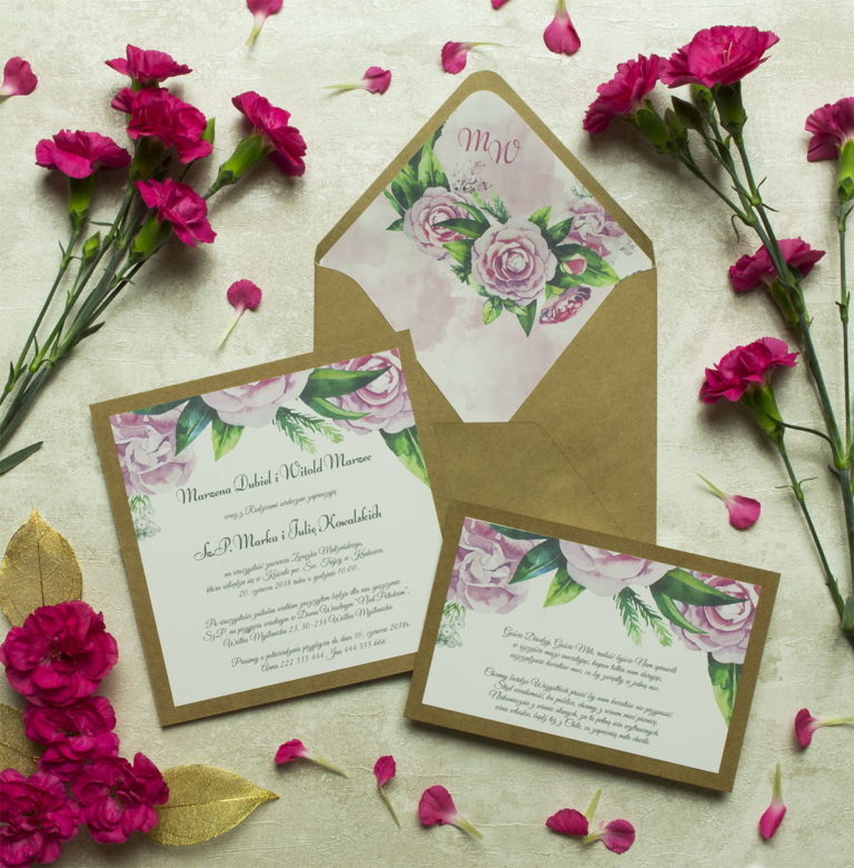 Dwuczęściowe, kwiatowe zaproszenia ślubne w stylu eko, z zielonymi liśćmi i kwiatami piwonii. ZAP-76-03 - ZaprosNaSlub