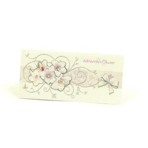 Nietuzinkowe kwiatowe zaproszenia ślubne z różowo-białymi kwiatami i motywem ozdobnym. ZAP-94-07
