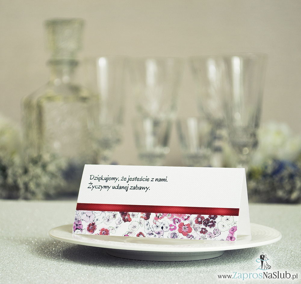 WIN-116 Kwiatowe winietki ślubne - składane na pół. Czerwone, różowe goździki z malowaną, poziomą wstążką - zaproszenia na ślub zaproszenie ślubne rew
