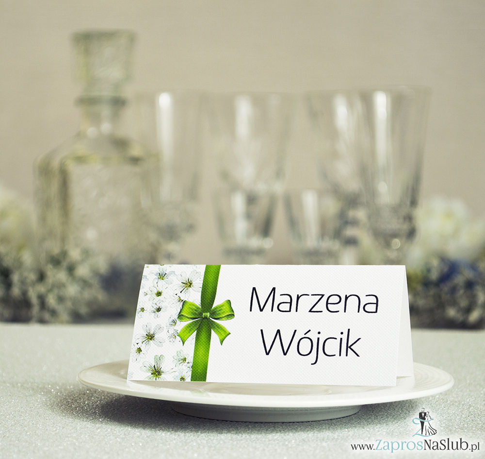 WIN-212 Kwiatowe winietki ślubne - składane na pół winietki. Białe drobne kwiaty z malowaną, pionową wstążką - zaproszenia na ślub zaproszenie ślubne