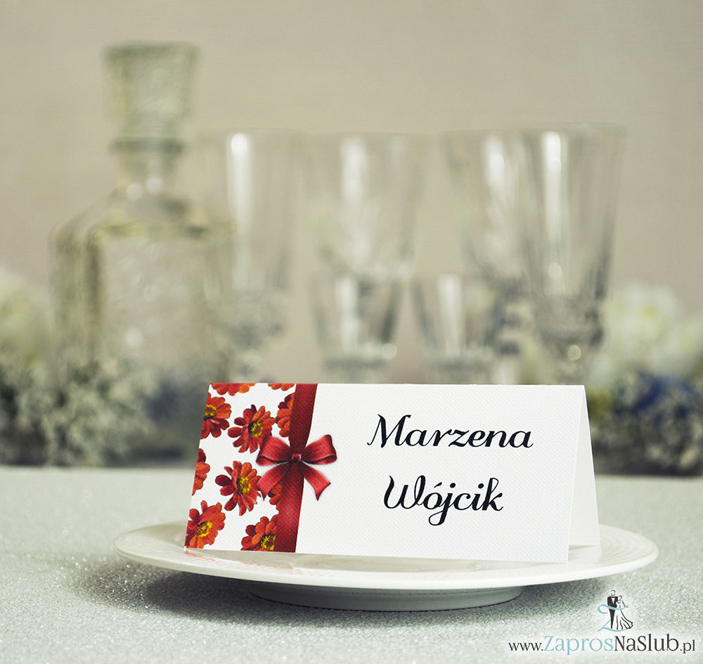 WIN-214 Kwiatowe winietki ślubne - składane na pół winietki. Kwiaty gerbera z malowaną, pionową wstążką - zaproszenia na ślub zaproszenie ślubne