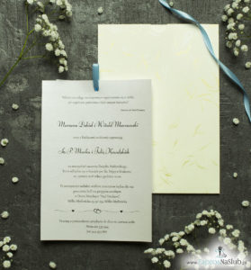 Zaproszenia ślubne w kopercie z motywem złotych i niebieskich podmuchów wiatru. ZAP-62-33