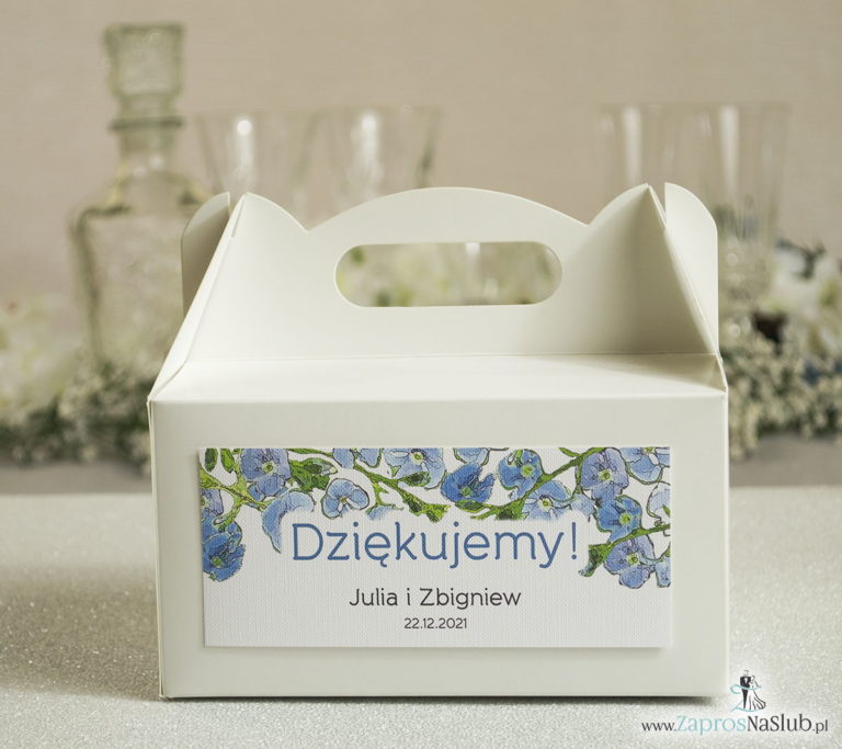 Kwiatowe pudełka na ciasta - podziękowania dla gości w formie pudełek na ciasto z motywem zielono-niebieskich kwiatów
