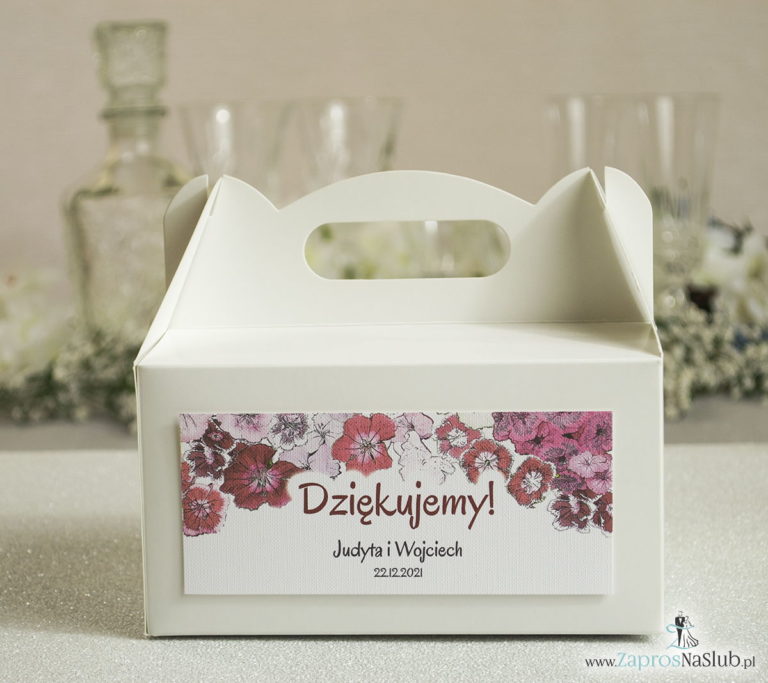 Kwiatowe pudełka na ciasta – podziękowania dla gości w formie pudełek na ciasto z motywem kwiatów goździków - ZaprosNaSlub