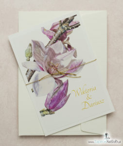 Zaproszenia ślubne z kwiatami magnolii i złotym sznurkiem. ZAP-37-02