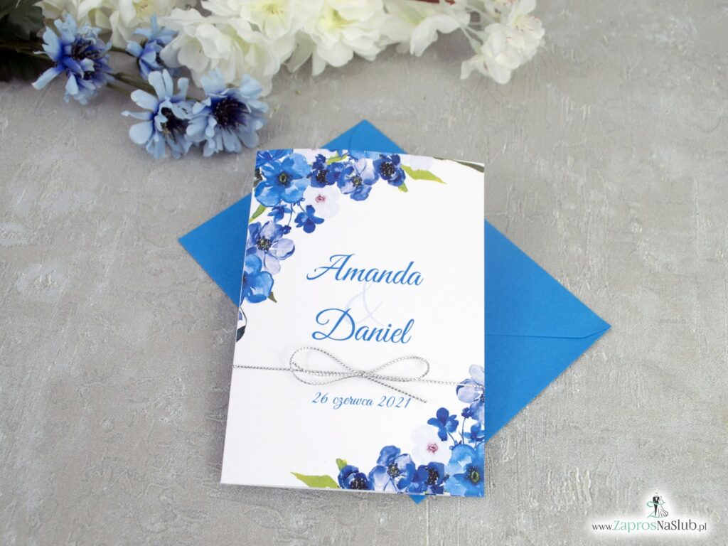 Zaproszenia na ślub niebieskie kwiatki, srebrny sznurek ZAP-35-04