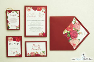 Modne zaproszenia ślubne bordowe z kwiatami w odcieniach czerwieni. ZAP-30-02
