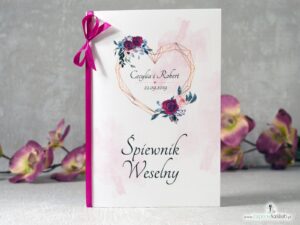 Śpiewnik weselny z geometrycznym sercem oraz bordowymi i różowymi różami. SPW-41-06