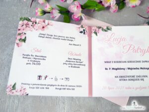 Modne zaproszenia ślubne z różowymi kwiatami róży i geometrycznym sercem. ZAP-41-23