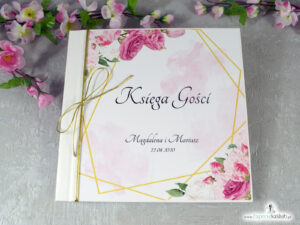  Księga gości z różowymi kwiatami i złotymi liniami. KSG-131