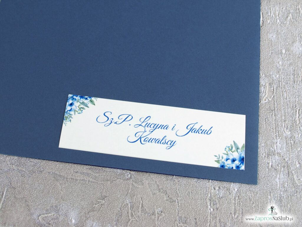 Naklejka na kopertę z niebieskimi kwiatami, personalizacja NAK-41-22