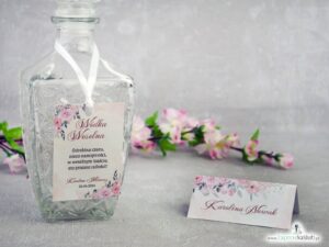Winietka na stół z różowymi kwiatami i delikatnym tłem WIN-151